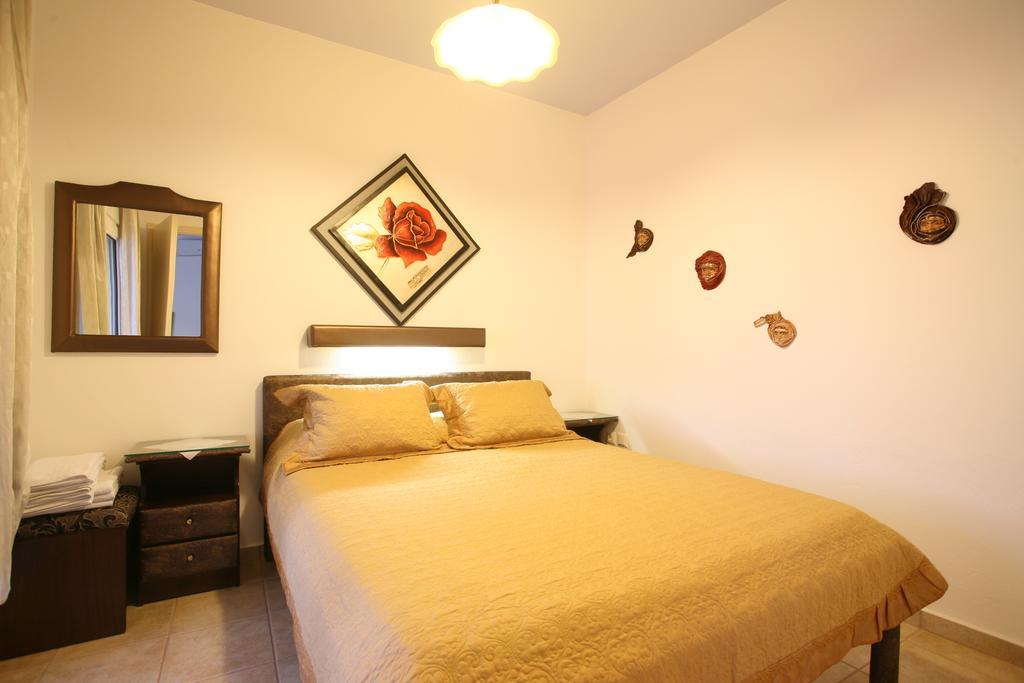 Aigli Apartments Néa Ankhíalos المظهر الخارجي الصورة