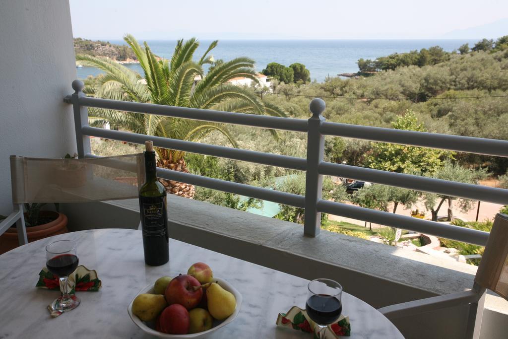 Aigli Apartments Néa Ankhíalos المظهر الخارجي الصورة